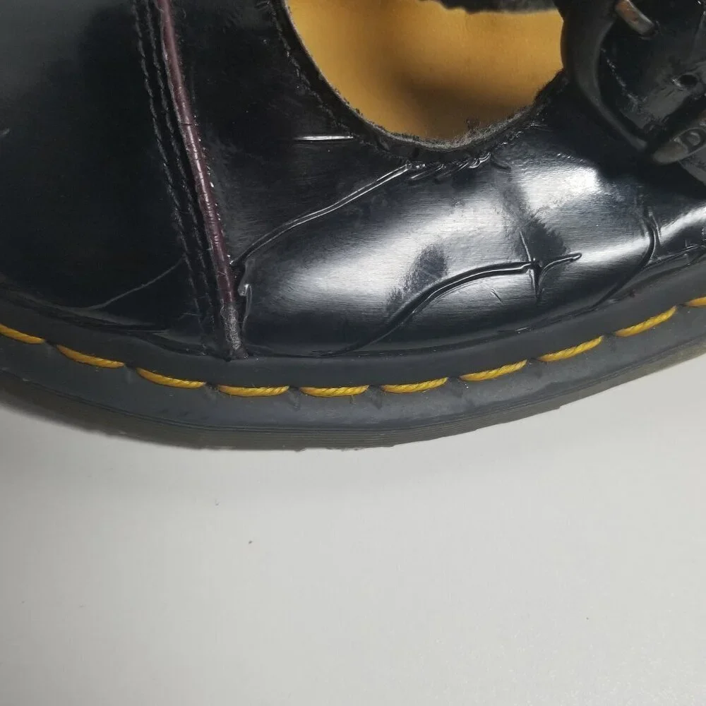 Dr. Martens Maccy Mary Jane Girls Patent Leather Shoes Sz 13-1